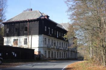 Lázeňský dům Pavla z r. 1909. (© Luděk Vláčil 10/2019)