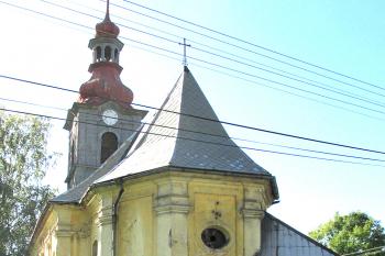 Kostel Nejsvětější Trojce ve Velenicích u Zákup ( © Pavel Vítek 09/2019)