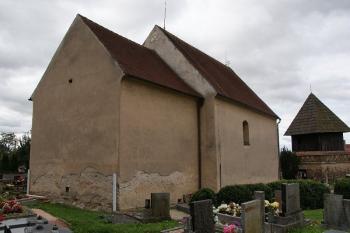 Licoměřice - kostel se zvonicí (© TIC Seč 04/2015)