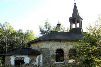 Bývalá kaple Panny Marie v Zákupském Starém Šidlově ( © Pavel Vítek 09/2019)