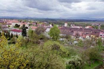 Výhled z rozhledny (©2003 Jiří Čížek)