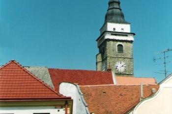 Pohled na věž (© Lenka Nemelová 05/2006)
