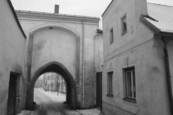 Brána od východu ( © Ivan Grisa 12/2009)