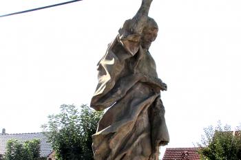 Socha sv. Jana Křtitele v Mitrovicích u Moravičan ( © Pavel Vítek 10/2019)
