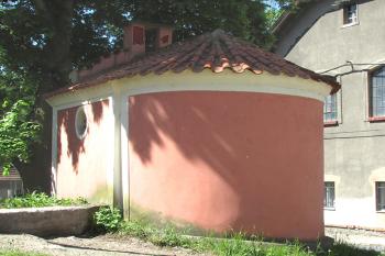 Kaplička v Zákolanech ( © Pavel Vítek 05/2017)