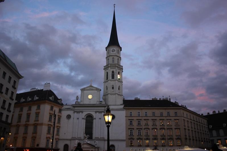 klášter salvatoriánů s kostelem sv. Michala