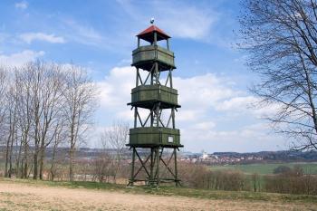 rozhledna Jahůdka (© M.Čada 03/2011)