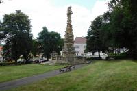 sloup se sousoším Nejsvětější Trojice