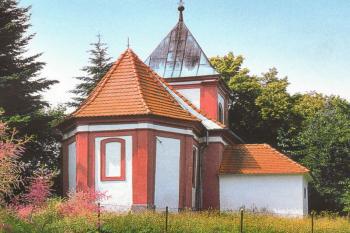 Smrček - kostel sv. Anny (© Infocentrum Slatiňany 2014)