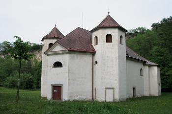 Podskála-kostel (© Info Chrast  06/2013)