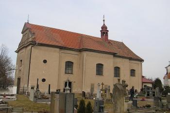 Rosice - kostel (© Info Chrast 04/2013)