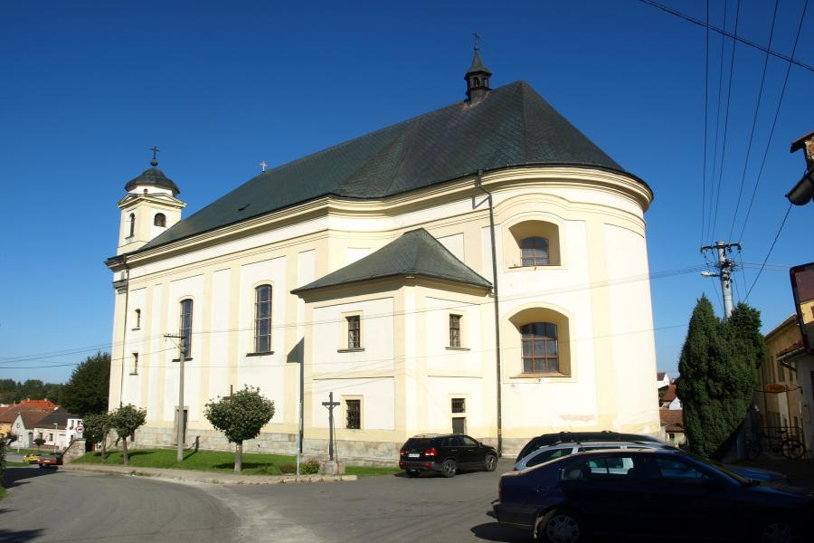 kostel sv. Petra a Pavla