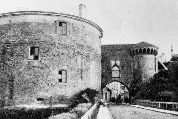 bašta Tlustá Markéta na počátku 20. století (© Nottbeck, Eugen von; Neumann, Wilhelm: Geschichte und Kunstdenkmäler der Stadt Reval, Band 1: Die Geschichte der Stadt bis zum Beginn der Schwedenherrschaft, Burg- und Stadtbefestigung, Franz Kluges Verlag, Reval 1904)