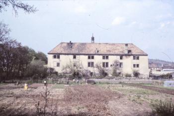 Zámek od jihu ( © Ivan Grisa 04/1986)