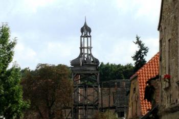 Rekonstrukce se zřejmě nepodařila. (© Zdeněk Susa, 08/2014)