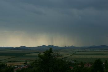 Házmburk výhled  od hradu (© Petr Tűrkott, 07/2011)