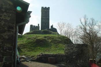 Házmburk (2003 ©Aleš Ryvola)
