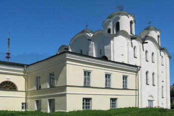 Klášter sv. Jiří a chrám sv. Jiří v ruském Velikém Novgorodu (© Pavel Vítek 06/2018)