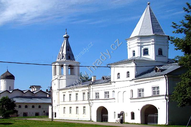Věžová brána, Jaroslavův dvorec Věžová brána, Jaroslavův dvorec