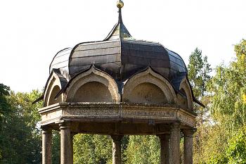 Ciborium v klášteře sv. Jiří ve Velikém Novgorodě (© Pavel Vítek 06/2018)