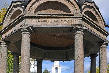 Ciborium v klášteře sv. Jiří ve Velikém Novgorodě (© Pavel Vítek 06/2018)