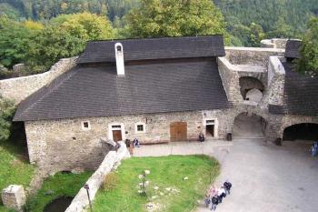 tzv. pekárna při 4. bráně ( © Jan P. Štěpánek 09/2005)