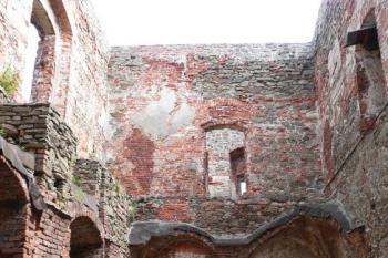 interiér jedné z palácových místností ( © Jan P. Štěpánek 06/2008)
