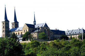 Kostel sv. Michaela s bývalým klášterem v Bamberku (© Pavel Vítek 07/2001)