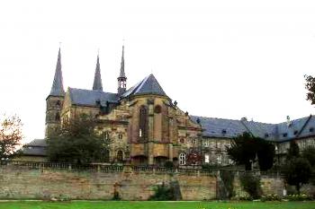 Kostel sv. Michaela s bývalým klášterem v Bamberku (© Pavel Vítek 07/2001)