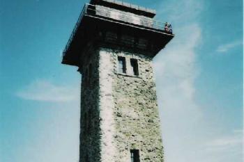 Kurzova rozhledna na Čerchově (© Martina Horová 04/2004)