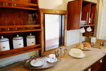  (© Pavel Semple 08/2018)