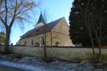 pohled na kostel ze severozápadu (© Jaroslav Špiroch  01/2022)
