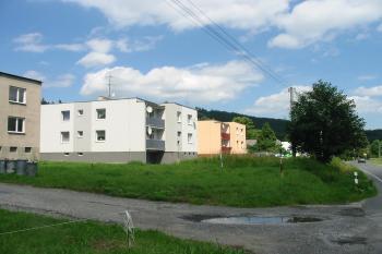 Pohled na zámecký areál od jv. (© Dušan Dohňanský 07/2020)