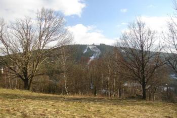 Špičák od Mariánské hory ( © Jiří Čížek 03/2007)