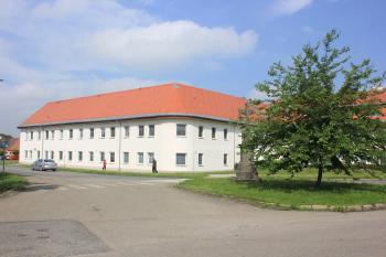 Na místě bývalého kláštera byl postaven domov pro seniory (© Luděk Vláčil 06/2020)