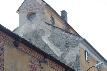 Východní čelo jižního křídla (© Ivan Grisa, 10/2008)