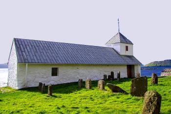 Kostel sv. Olafa na dánských Faerských ostrovech. (© Pavel Vítek 06/2014)