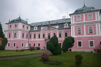 Sloup (© Taribo, 06/2015)