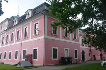 Sloup (©Taribo, 06/2015)