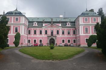 Sloup (© Taribo, 06/2015)