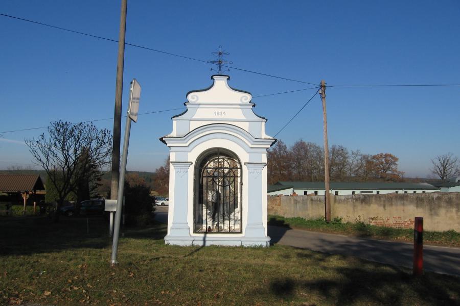 výklenková kaple sv. Jana Nepomuckého