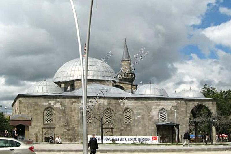 mešita Ullu Camii