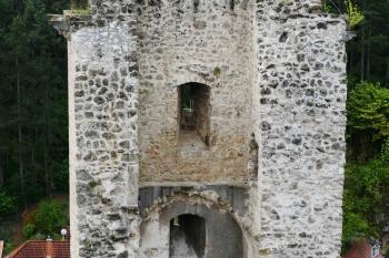 Torzo JZ věže. (© Pavel Semple 04/2019)