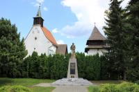 kostel sv. Mikuláše se zvonicí