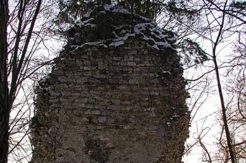 Zaoblená hradba ( © Roman Řezáč 03/2004)