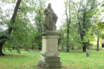 Socha sv. Bonaventury ve Slaném (© Pavel Vítek 09/2020)