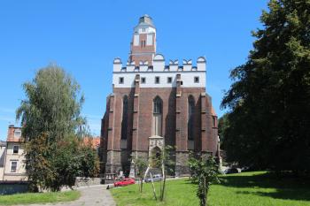 Goticko-renesanční farní kostel (© Luděk Vláčil 07/2020)