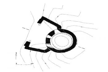 půdorys pece ( © J. Anderle (in J. Anderle, J. Čihák, M. Ebel, K. Nováček: Kolomazná pec v Plzni - Bolevci, Průzkumy památek 1998-II, Památkový ústav středních Čech, Praha 1998))