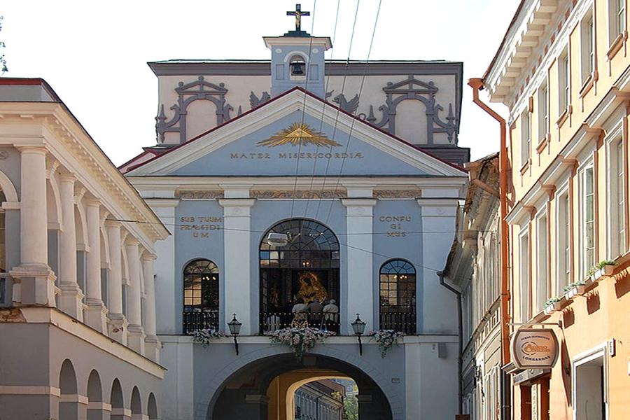 Brána úsvitu