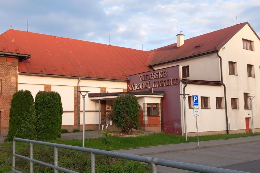 Valašské národní divadlo
